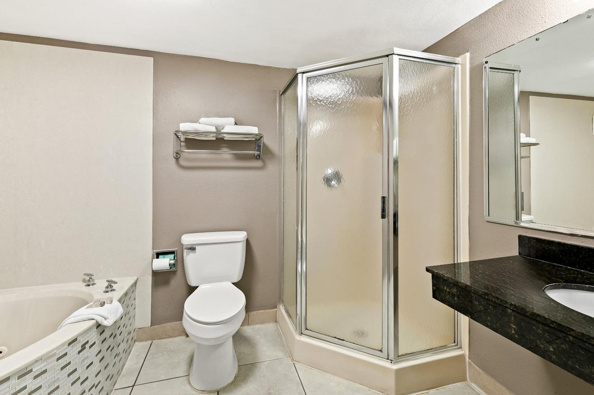 Red Roof Inn & Suites Duncan Luaran gambar